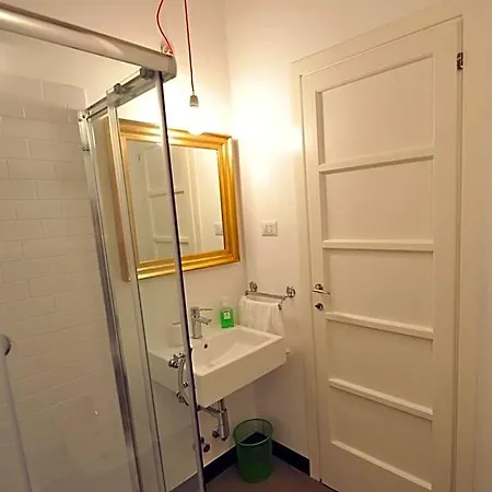 Quater Lett B&B 밀라노