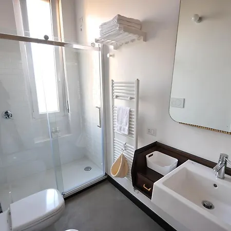 Quater Lett 3* Milano